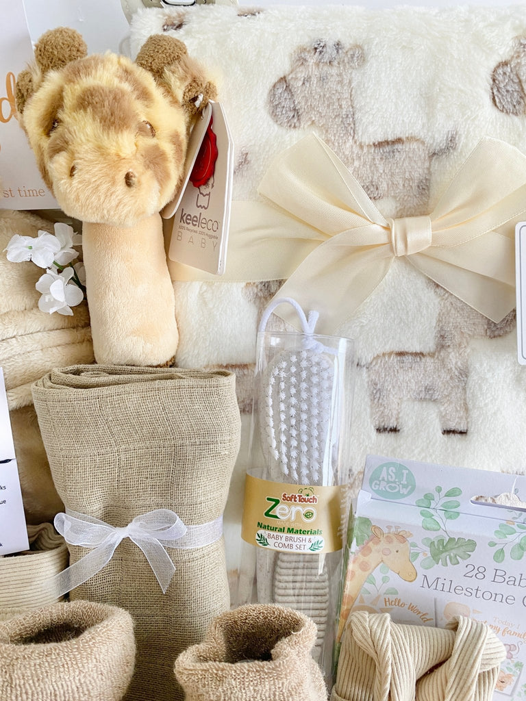 Large Maternity Gift Hamper - Jungle Giraffe Cuddles - Pink and Blue Hampers