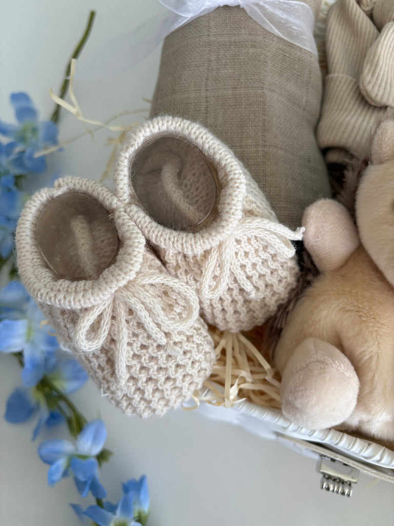 New Mum Baby Gift - Cheerful Bundle - Pink and Blue Hampers
