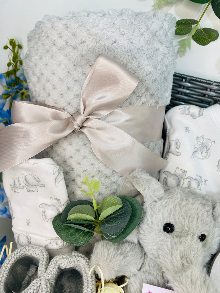 New Mum Hamper - Sweet Dreams Baby - Pink and Blue Hampers